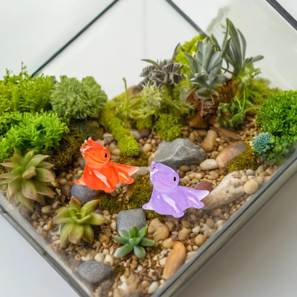 

120Pcs Glow in The Dark Resin Mini Lizards Small Luminous Figures for Fairy Gardens Micro Landscaping Decor Reptile Figures