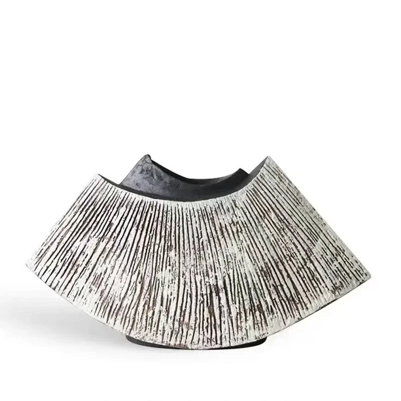 

Wabi Sand medieval ceramic mountain shadow flower ware home feeling living room entrance wine cabinet high sense