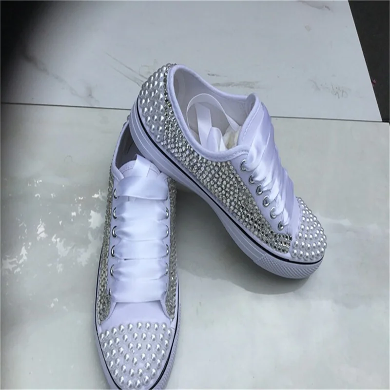 Explosive white pearl rhinestone fashion shoes all match canvas shoes heavy industry comfortable banquet street clapper shoes