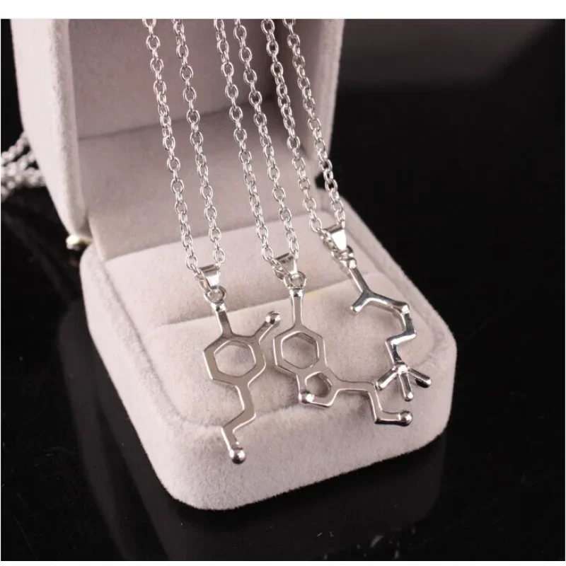 Collar de DNA para la clavícula, colgante de bioquímica, dopamina, acetilcolina, cadena corta salvaje, regalo de moda