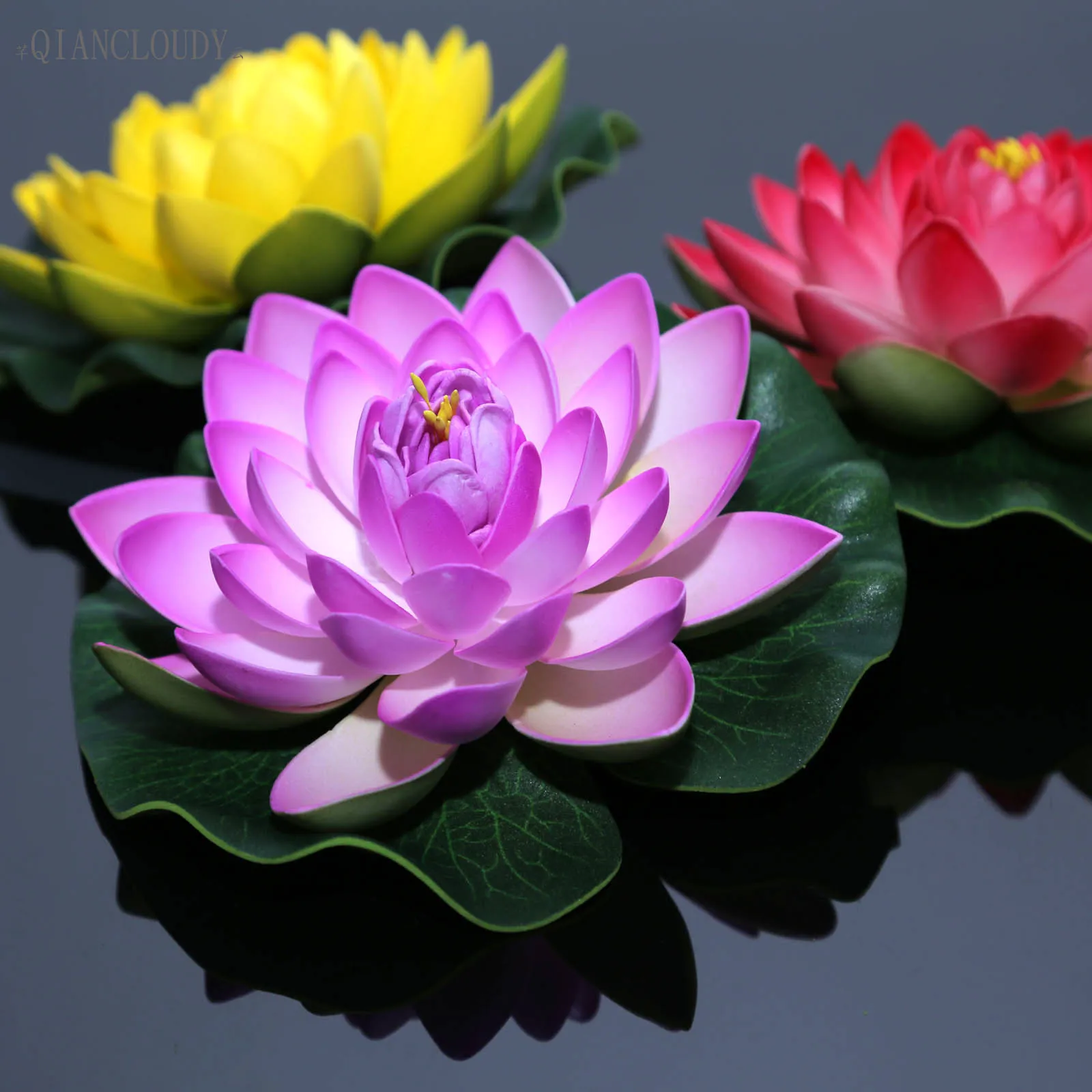 QIANCLOUDY 17cm Wedding Christmas Party Birthday Artificial Flowers Lotus Lily Leaf Pond Plants Floral New Year\'s Decor B12 Real