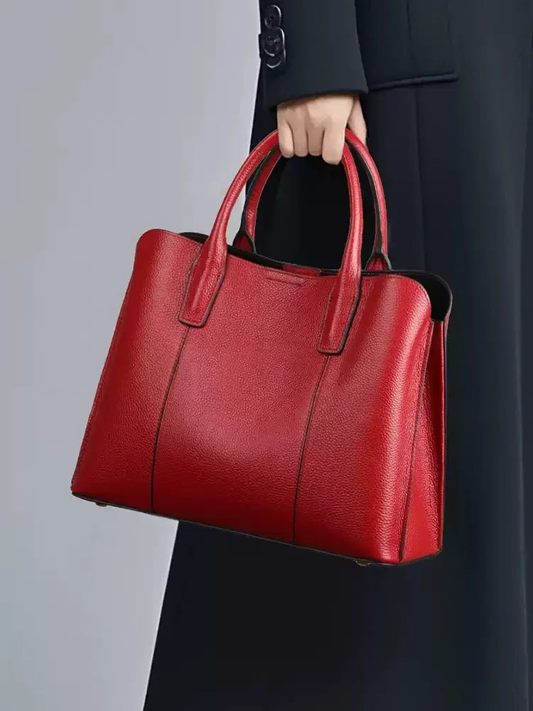 

2025 New genuine leather briefcase, large-capacity handbag for women, fashionable cowhide commuter single-shoulder bag for women