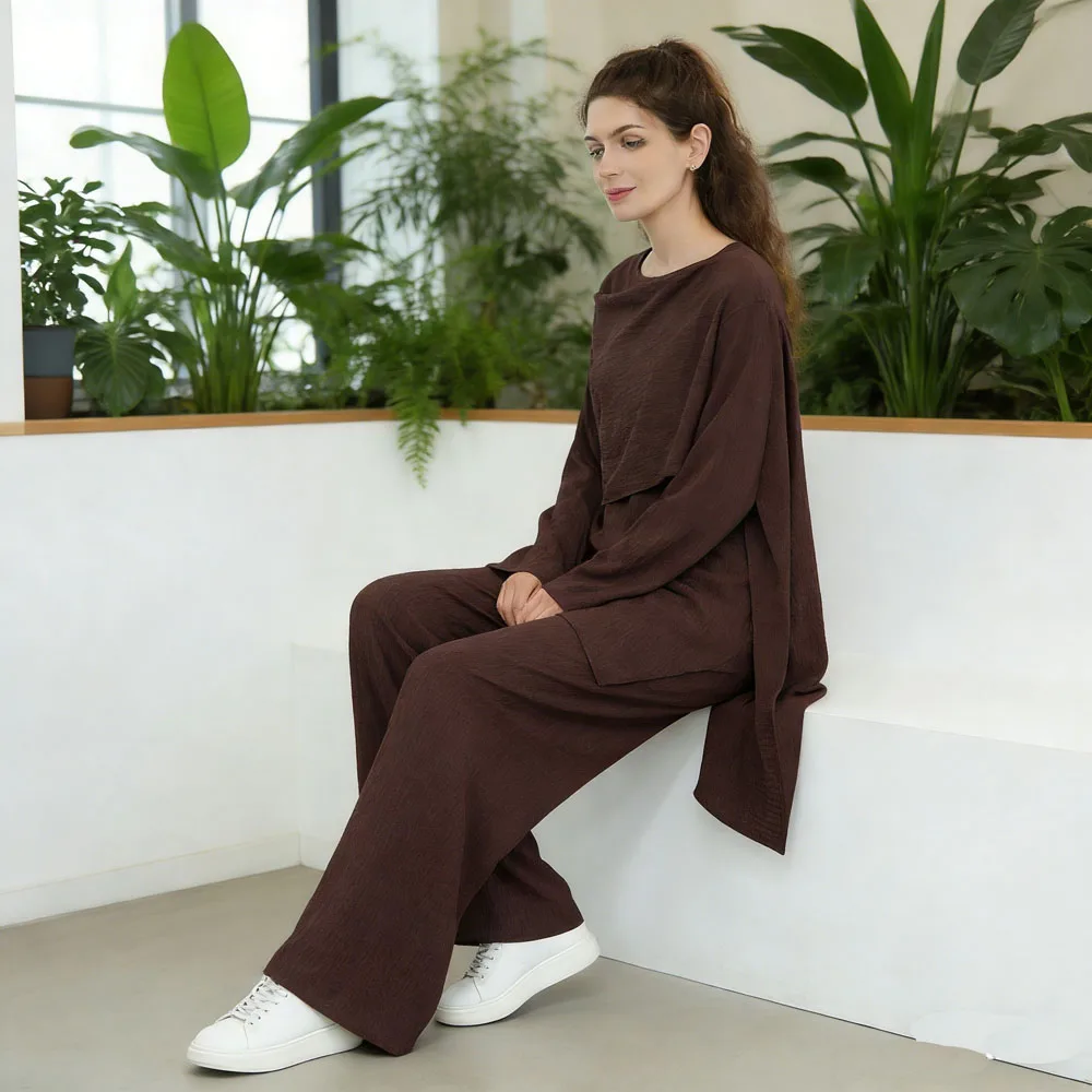 

Dubai Muslim Crinkle Two Piece Set Women Abaya Kaftan Tops And Pants Suit Arab Islam Modest Clothing Femme Musulmane Ensembles