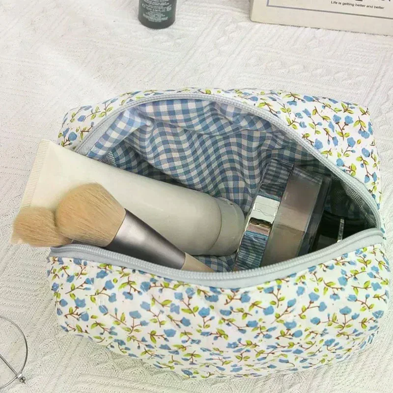 Floral Print Travel Portable Minimalist Large Capacity Soft Storage Makeup Bag