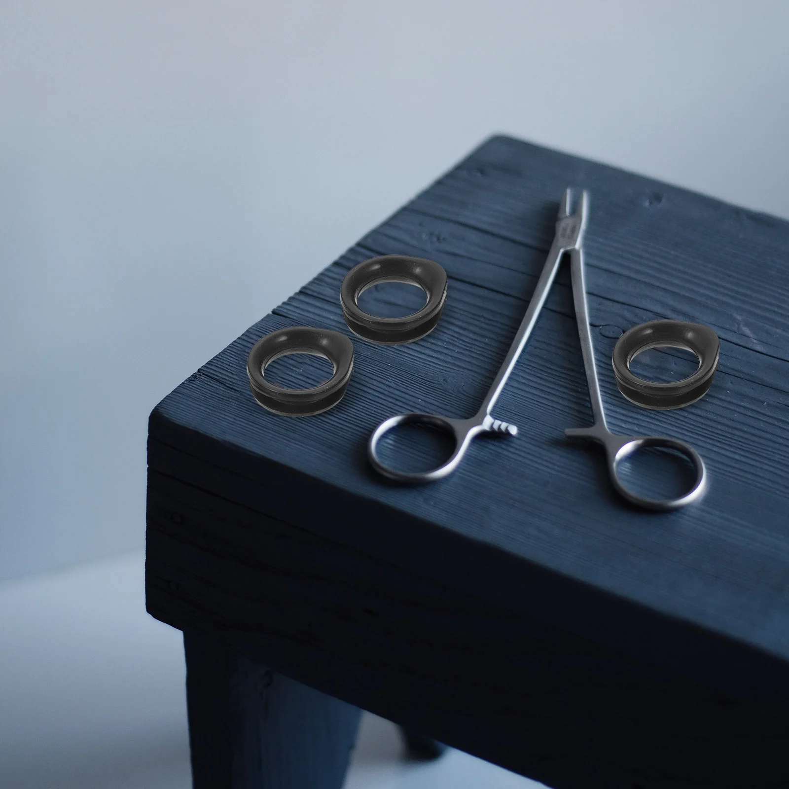 

10Pcs Hairdressing Scissor Finger Rings Silicone Protective Non-Slip Flexible Covers for Hair Cutting Pet Shears Comfort Grip