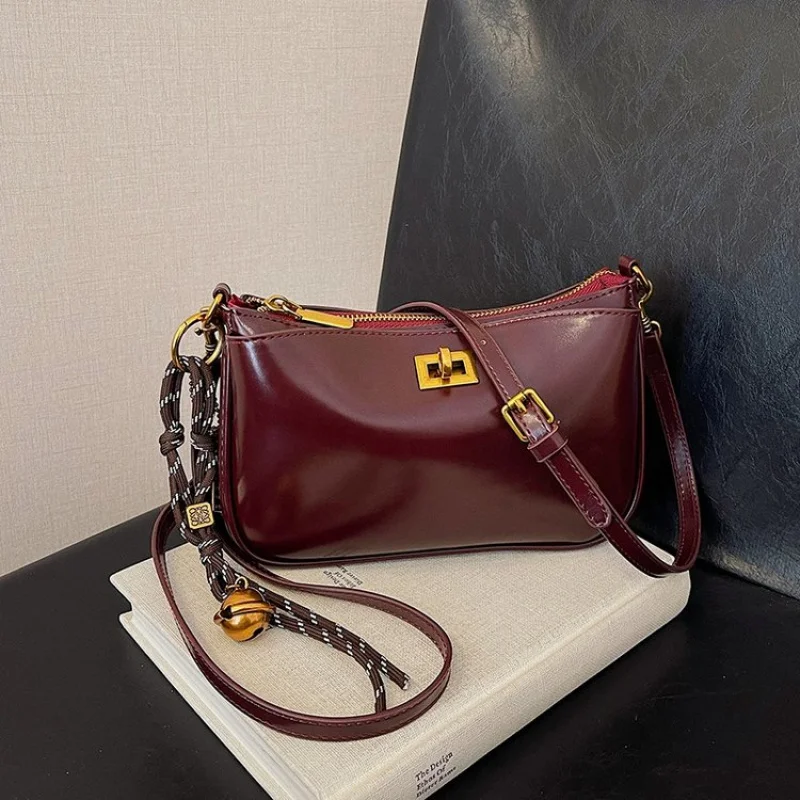 

Модная минималистичная уникальная сумка через плечо с буквенным логотипом для женщин, повседневная сумка для отдыха и поездок на работу