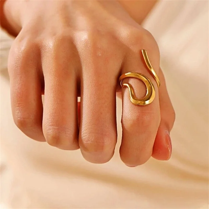 Fashion Gold Color Stainless Steel Open Rings for Women Man Vintage Metal Geometric Hollow Adjustable Rings Party Jewelry