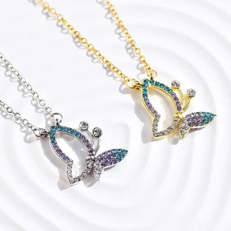 

Titanium steel butterfly pendant collarbone chain and flapping-wing design simple necklace