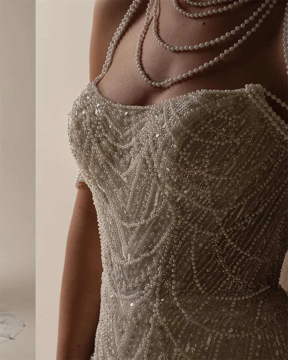 Contessa – robe de soirée personnalisée élégante, épaules dénudées, perles, avec traîne, robe de bal de luxe avec embellissements floraux pour femmes