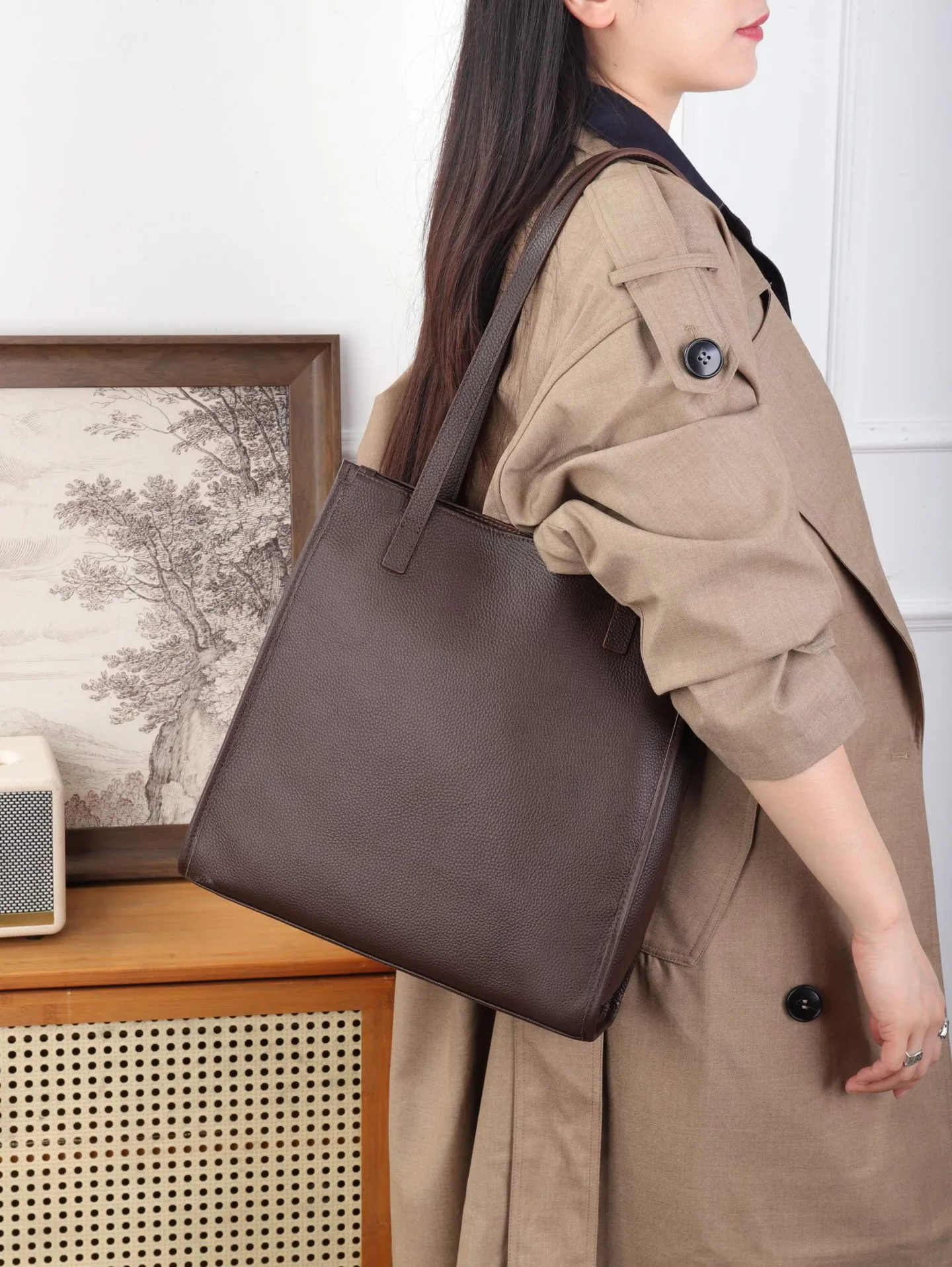 

Genuine Grade Cow Leather Women Fashion Tote Luxury Deisgner Brand Cowhide Female Shoulder Crossbody Female Bucket Bag for Woman