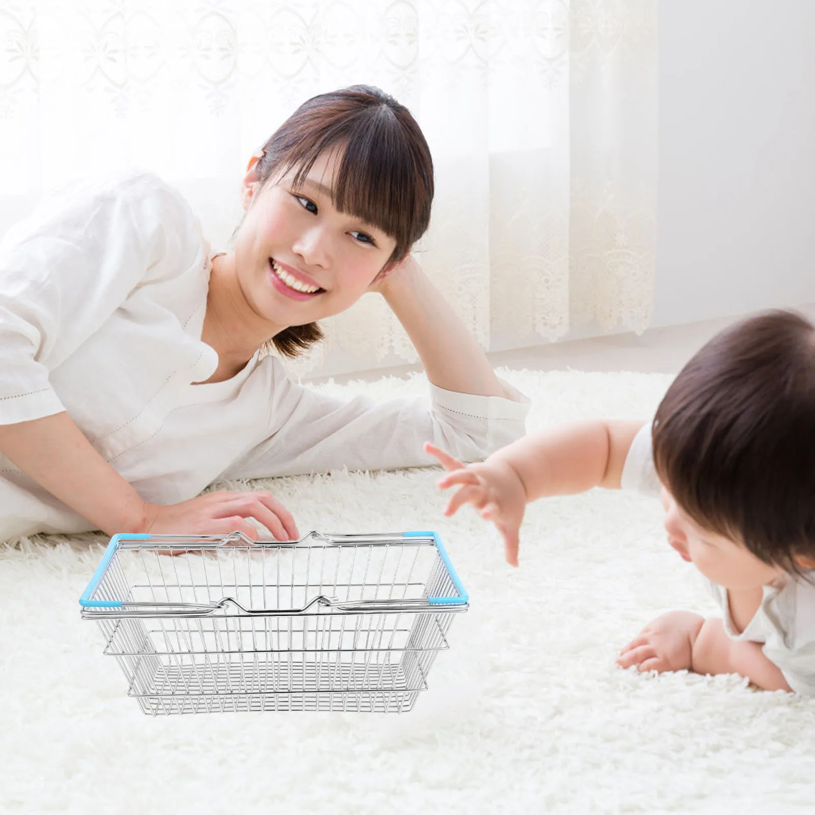 Mini cesta de la compra de hierro resistente para niños, carrito de alambre de almacenamiento de juegos multifuncional, bonito carrito de comestibles, decoración de recuerdos de fiesta para niños