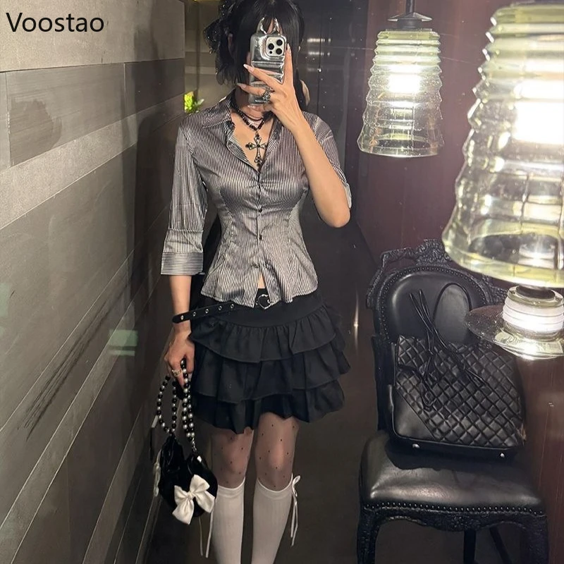 الشارع الشهير Y2k 2 قطعة مجموعة المرأة القوطية الدانتيل المرقعة مخطط قميص بلايز فاسق كعكة صغيرة تنورة دعوى موضة الإناث مثير وتتسابق