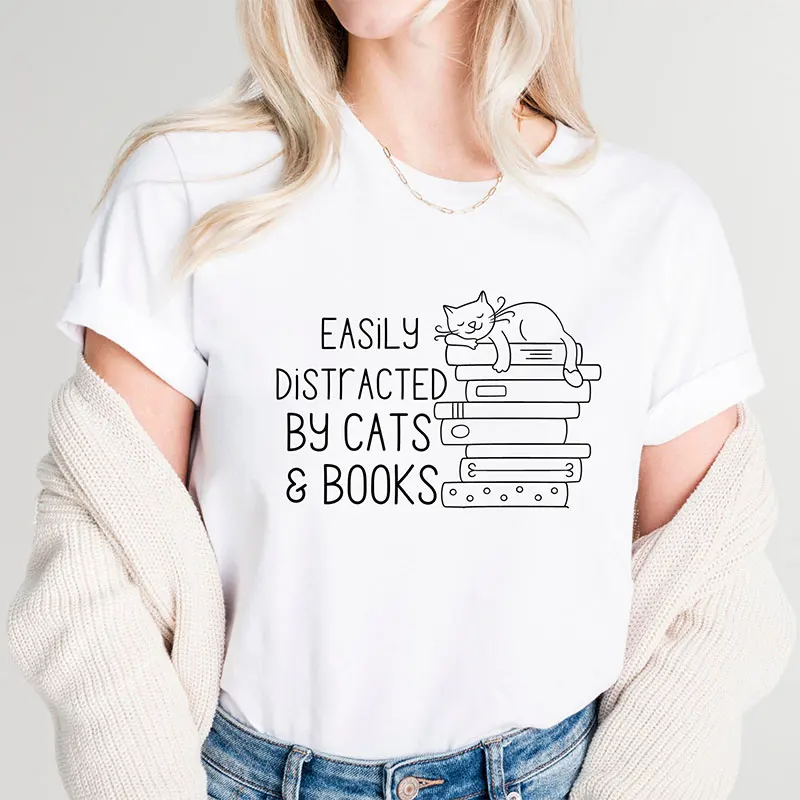 Fashion Women Book Lover T Shirt Easily Distracted By Cats and Books Reader Funny Casual T-shirt Summer Kawaii Female Tee Shirt