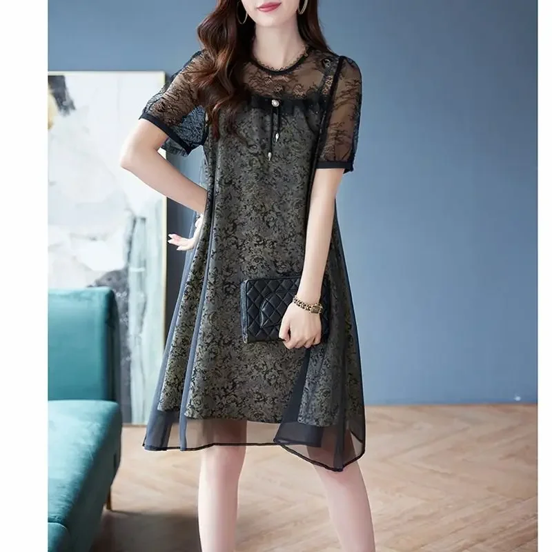

Fashion O-Neck Printed Spliced Gauze Lace Bow Vintage Dress Women's Clothing New Loose Office Lady Floral Dress XQ203