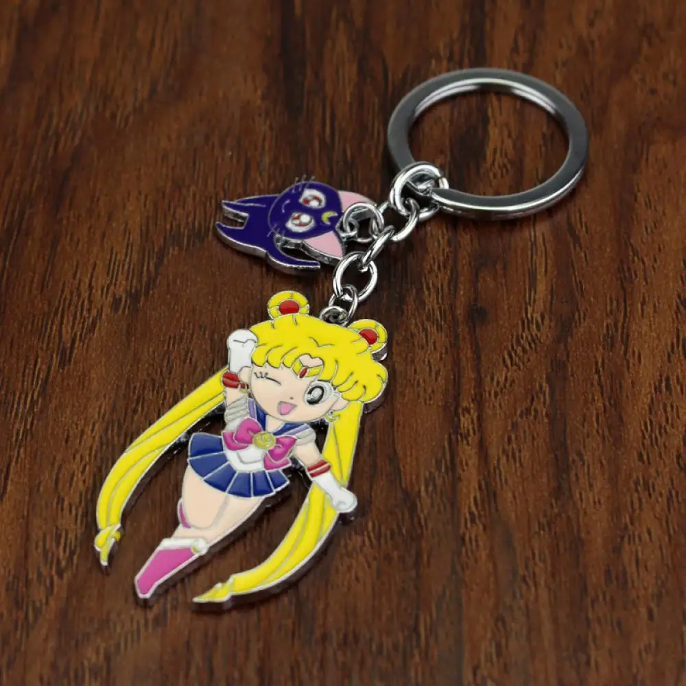 7cm Sailor Moon Tsukino Usagi Metal key chain wallet pendant Anime peripherals Creative Design Backpack decoration Holiday gift