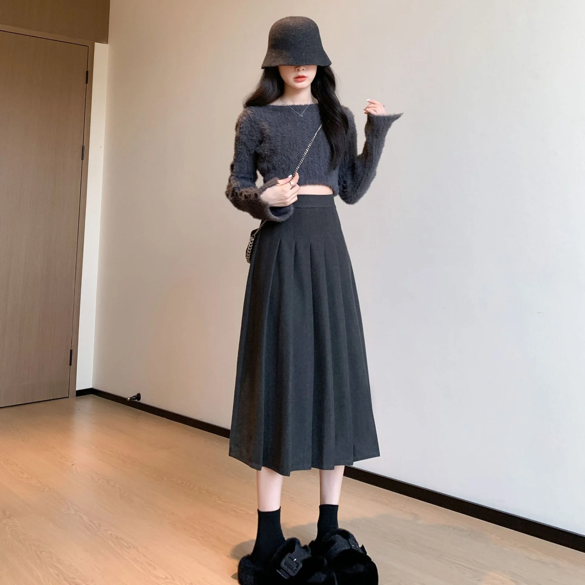 Vintage Brown High Waist Pleated Skirt Women Korean Fashion College Style Long Skirt Autumn and winter Casual A line Skirts