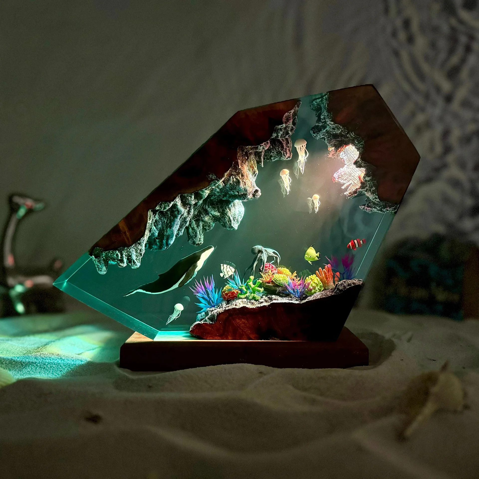 Resin Lamp Resin Lamp Humpback and Jellyfish Adventure Resin Lamp Gift