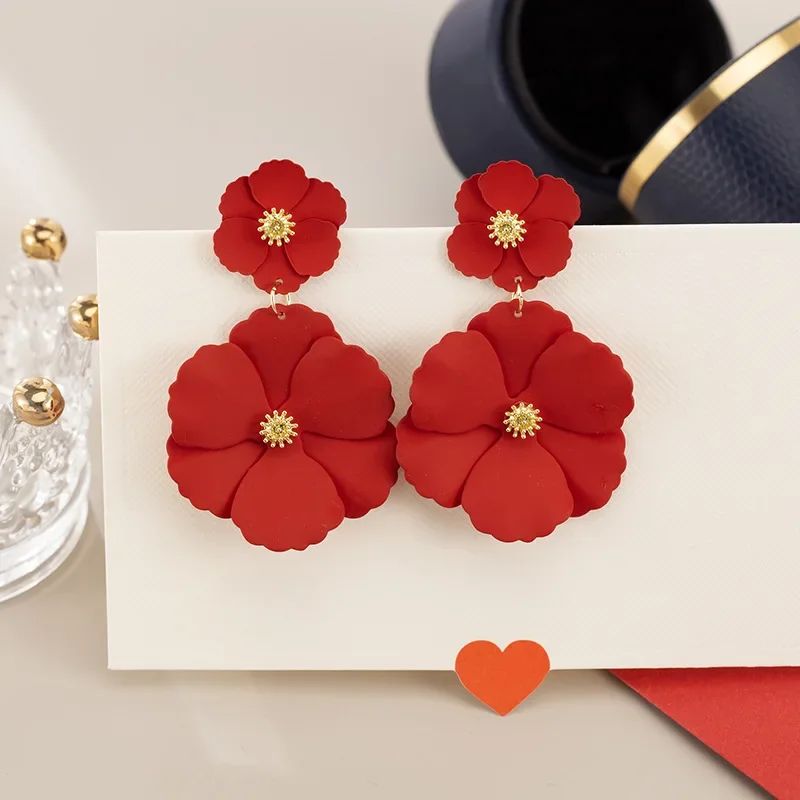 أقراط طويلة بنمط هونج كونج عتيقة ، ملمس راقي ، تفاصيل زهور غنية ، لا حاجة لثقب الأذن ، مشبك ، هدية السنة الجديدة المبهجة #4