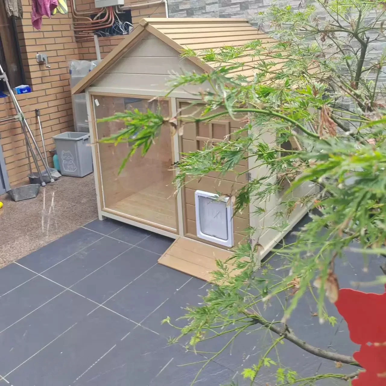 Outdoor wooden dog house pet cabin with window kennel universal ventilation and waterproof in all seasons