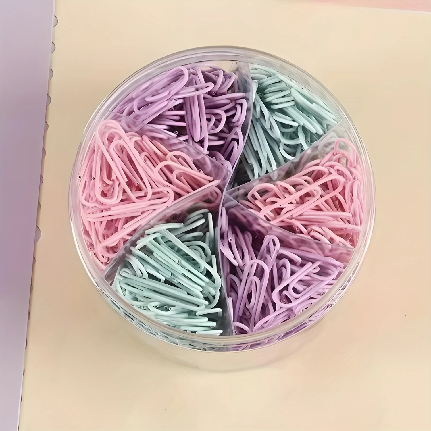 600팩 다색 미끄럼 방지 종이 클립 - 사무실, 학교, DIY용 내구성 및 그립감 보안 - 3가지 색상, 표준 크기 - 다용도 O