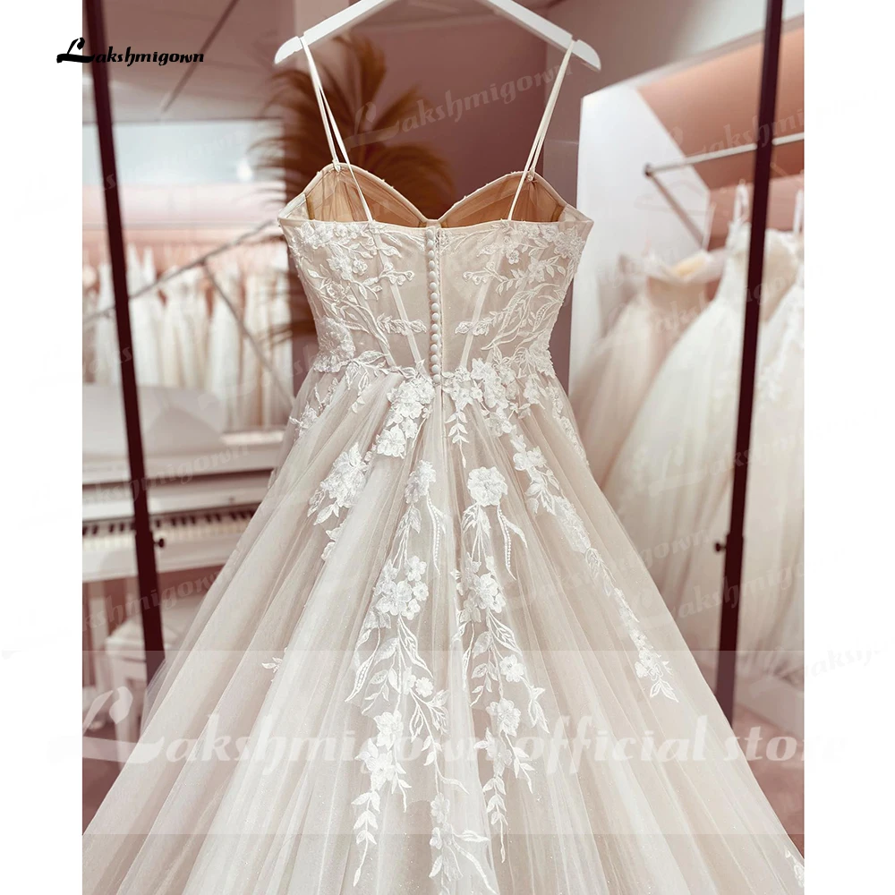 Princess Lace Wedding Dress Bridal Customized Vestido Spaghetti Straps Chapel Train Champagne Tulle Wedding Gown Lakshmigown