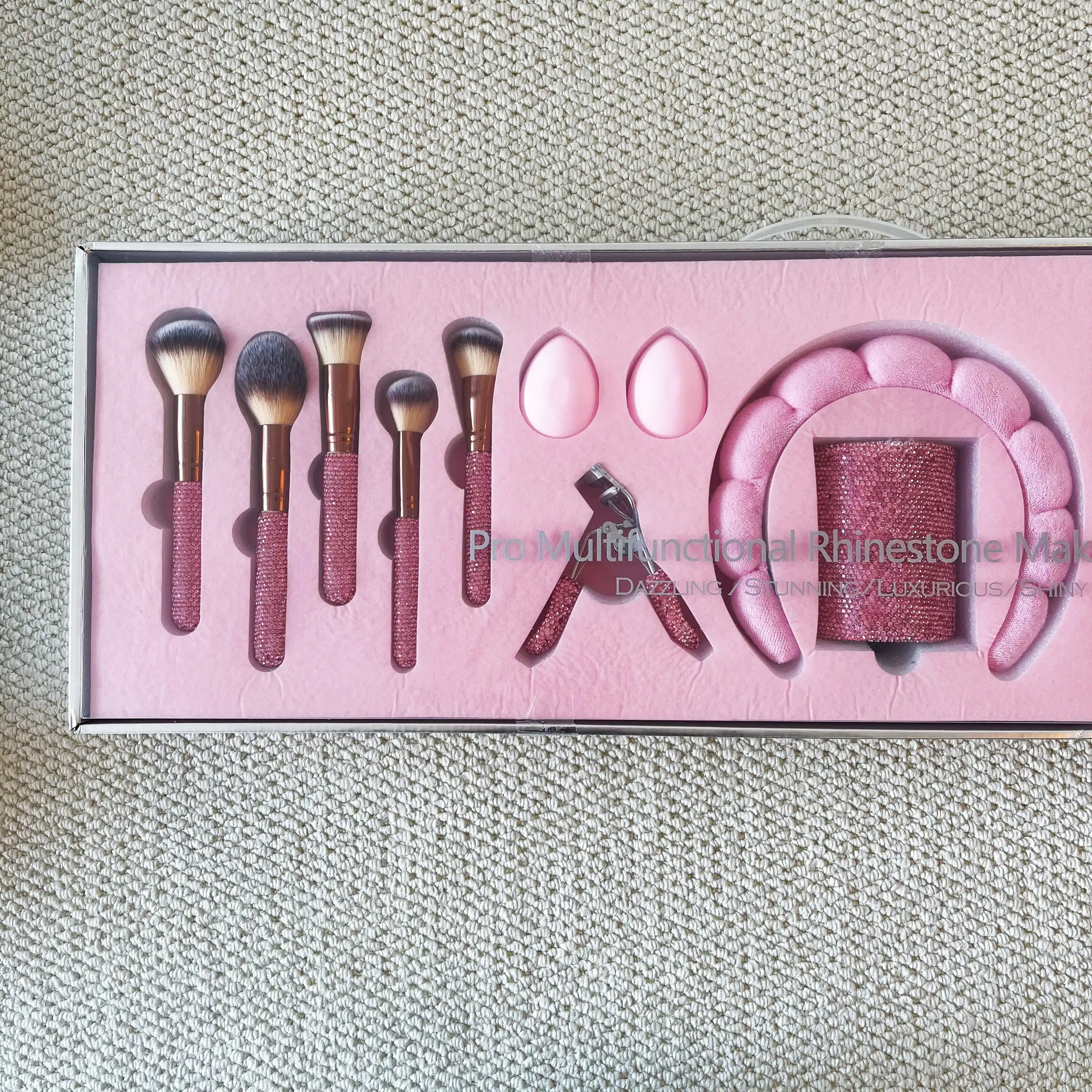 

Glitz and Glamour Brush Rhinestone Makeup Brush Professional Style Lip Brush Belt Gift Box Customizable