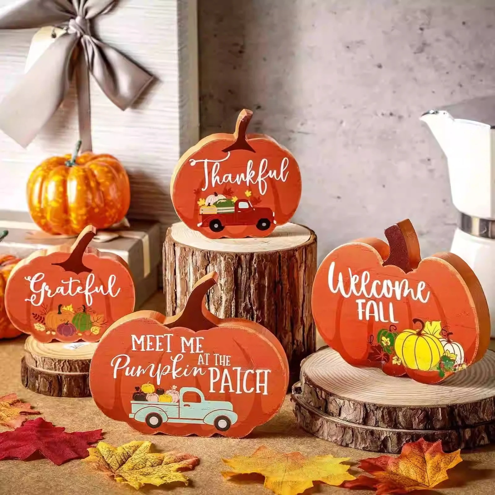 

Thanksgiving Wooden Desktop Decoration Home Holiday Party Decoration Pumpkin Shaped Wooden Products