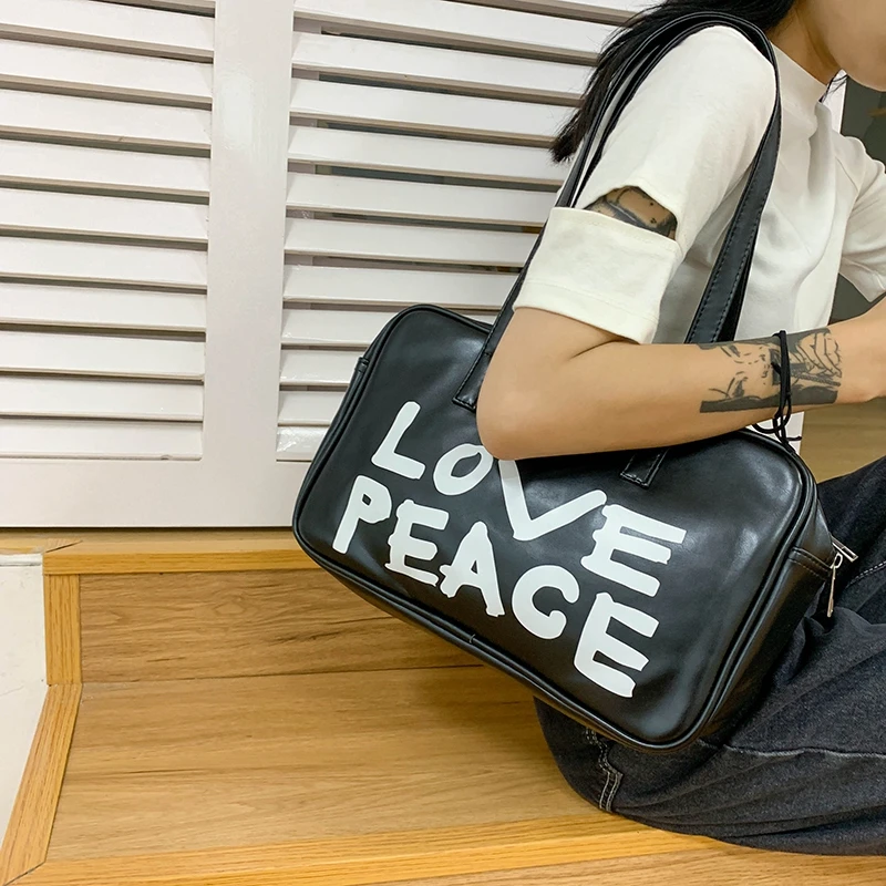 

Black PVC Tote Bag Y2K Women's Bag 2023 Vintage Female Handbag Shopper Eco Bag Korean Commuter Bag Letter Print Shoulder Bag INS