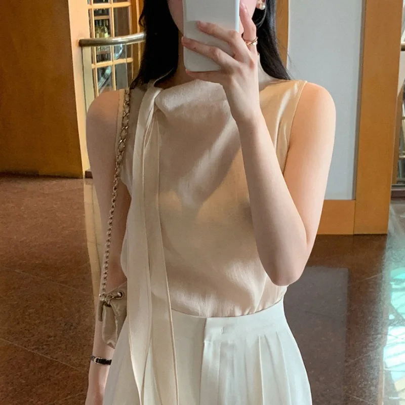 

Chic Vintage High Collar Svel Belted Thin Women's Top Korean Sle Straight Cut Polyester Fiber Summer Faion