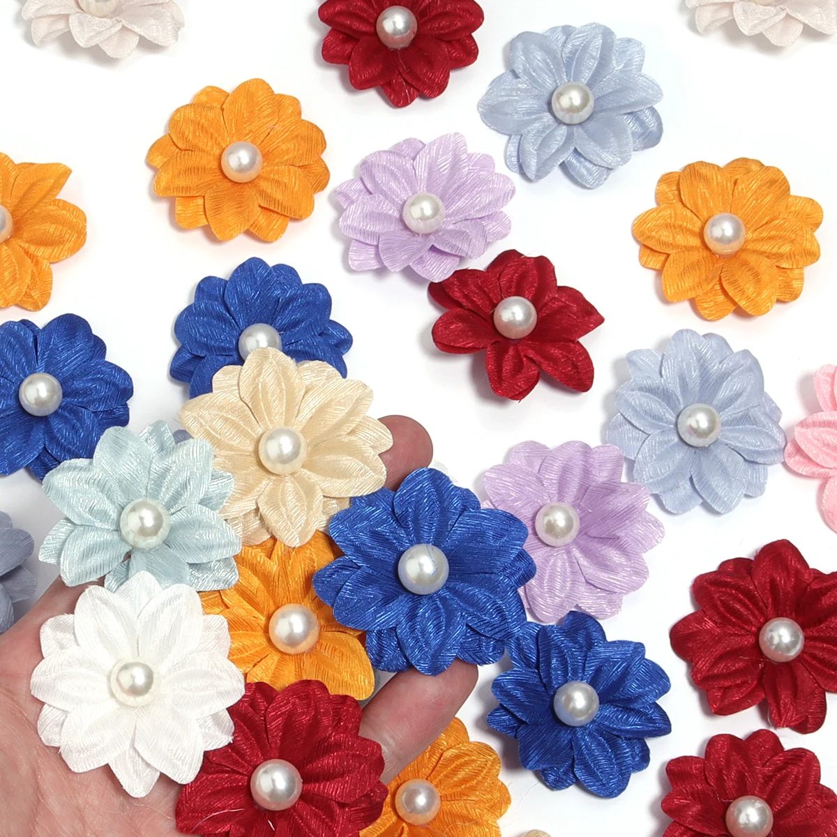 10ชิ้น4ซมผ้าโพลีเอสเตอร์ดอกไม้สีแฮนด์เมดหกกลีบดอกไม้มุกสำหรับ DIY เข็มกลัด Headwear อุปกรณ์ประดับตกแต่งเสื้อผ้า
