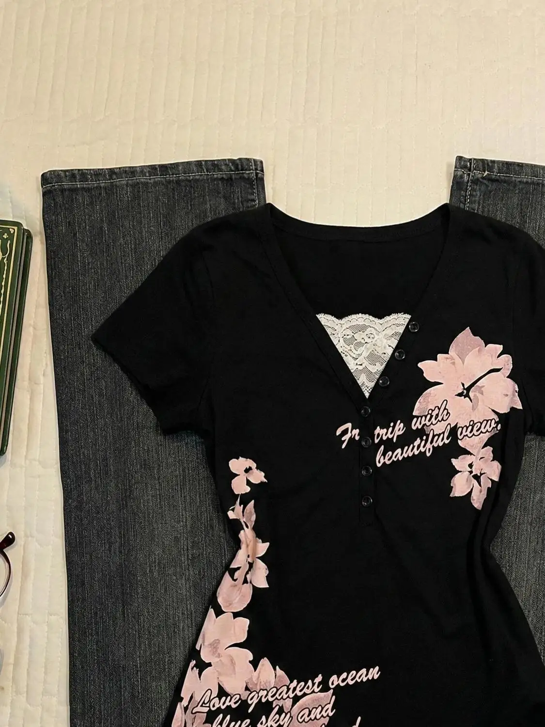 American retro black niche design lace-embroidered short-sleeved T-shirt slim-fitting and figure-hugging trendy sexy fashionable