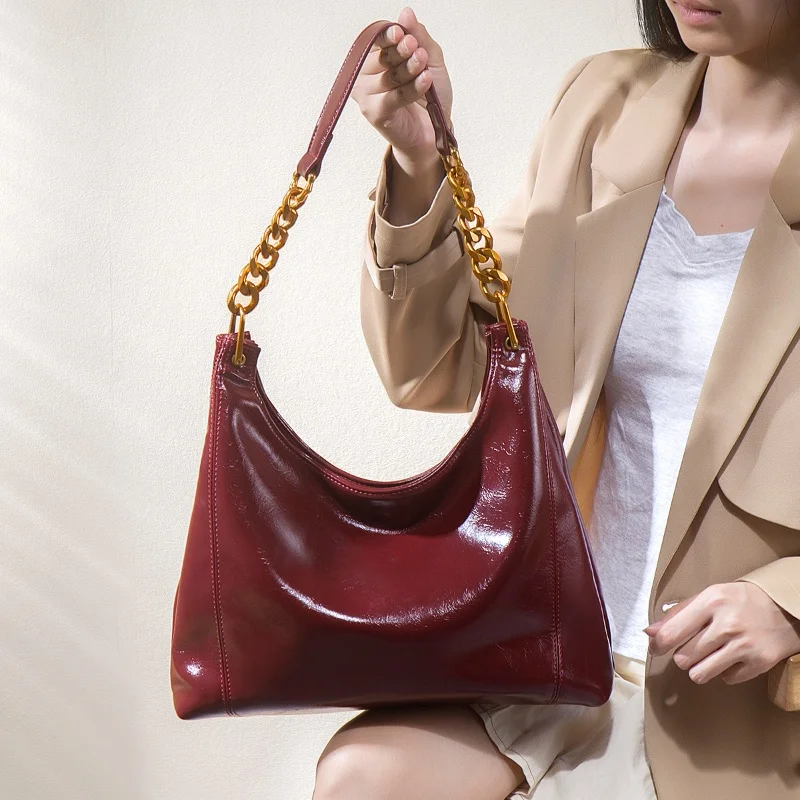 لينة بو الجلود الرجعية الأحمر السيدات حقيبة كتف ركاب متعددة الوظائف حقيبة يد بسيطة تحت الإبط