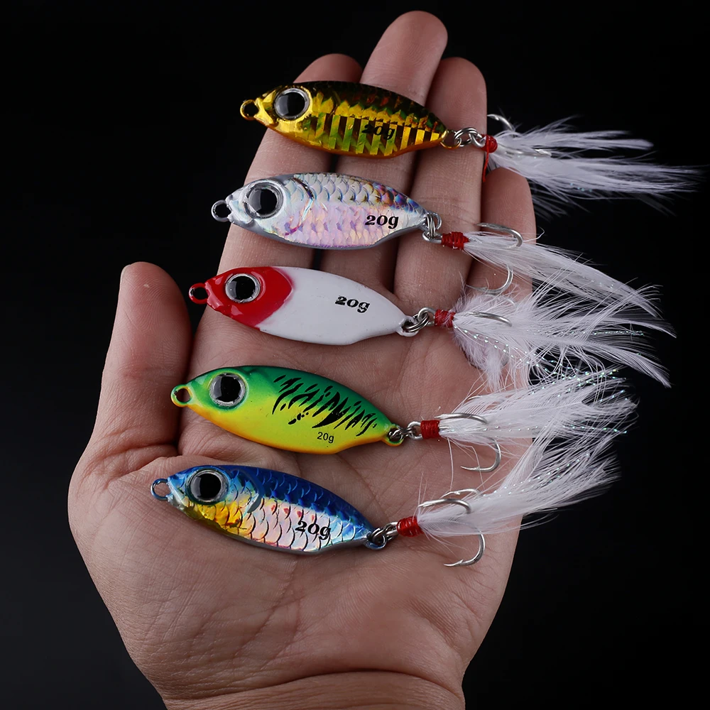 AYWFISH 1PCS Metal Casting Jig Artificial Vibration 10G / 15G / 20G Fishing Metal Bait Jigging Spoons With Feather Treble Hook