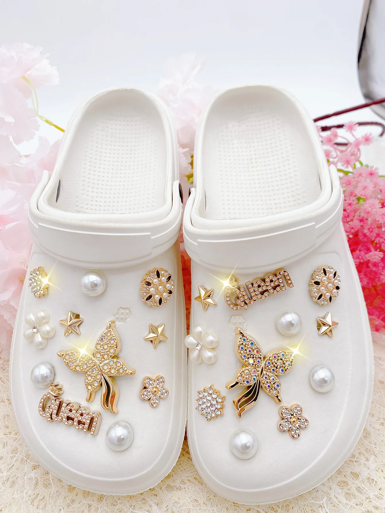 22 Pcs Fashionable Versatile (ABS) Golden Butterflies, Pearl DIY Detachable Shoe Accessories, Garden Shoe Sandal Decorative Buck