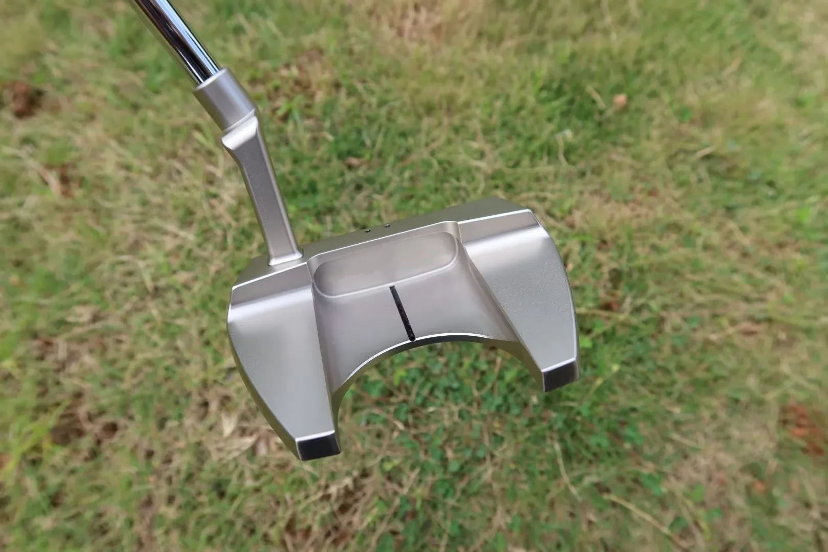 Free shipping 2026 New Golf Clubs ER5v Ox horn golf putter 33/34/35inch with Head cover view 3