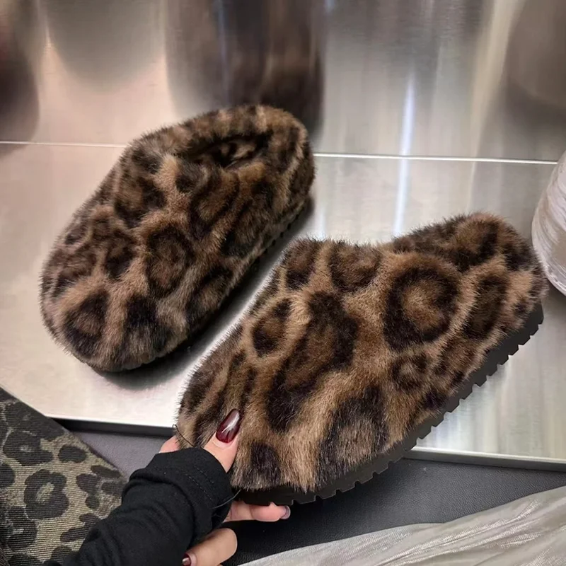 

Furry Cotton Slippers Leopard Flats Platform Mules Shoes Fad Snow Boots 2025 Short Plush Winter Boots Home Cozy New Mujer Botas
