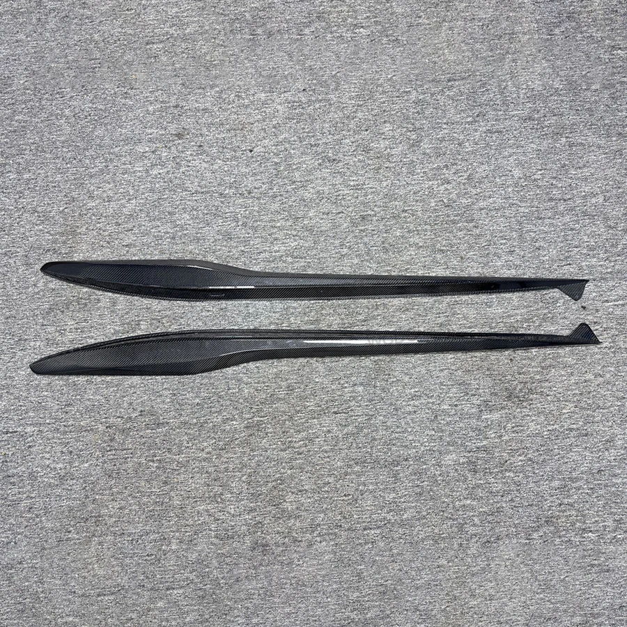 Boczny spojler z suchego włókn – Car Accessories Lipa recenzja i cena