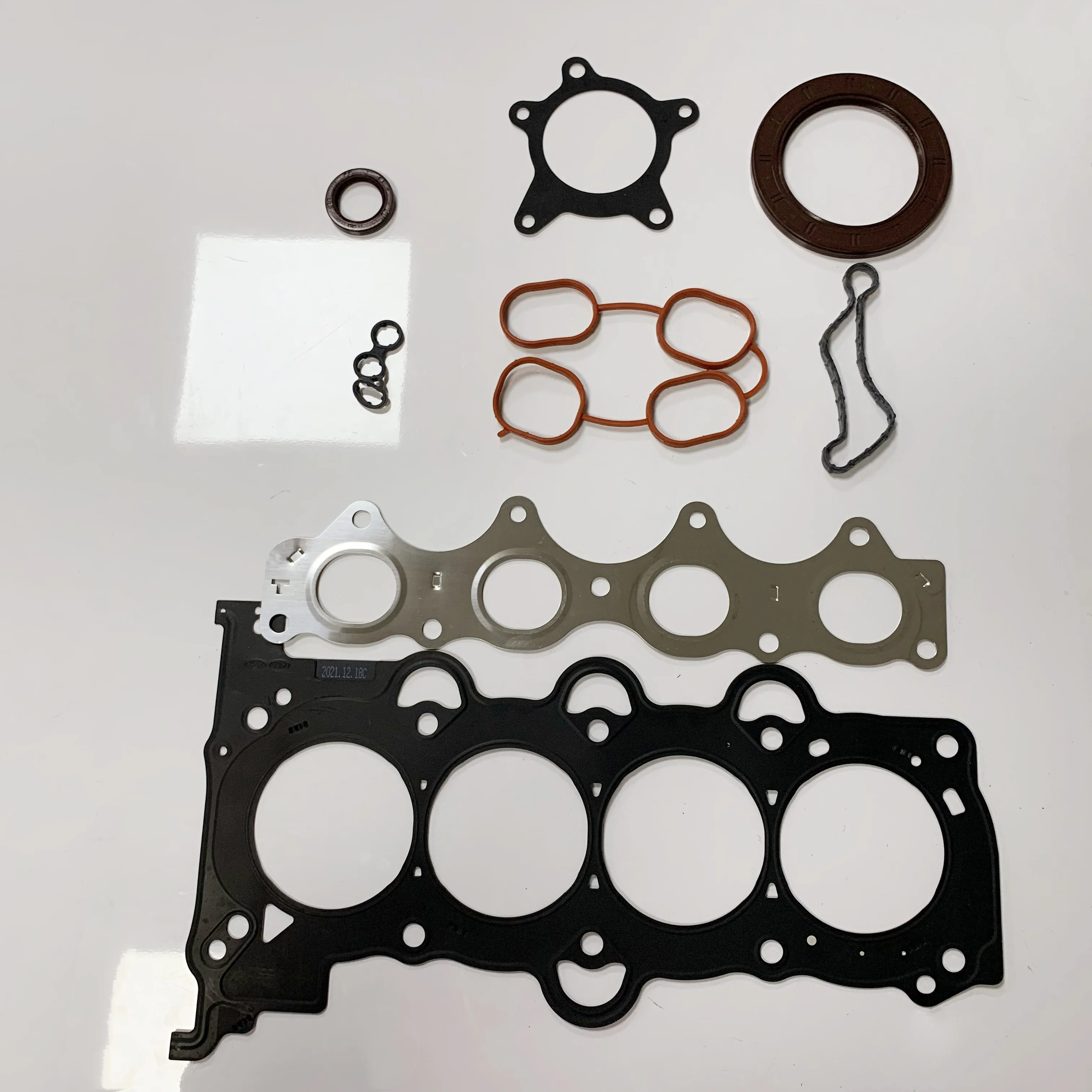 

New Overhauling Gasket set OEM 20910-2BU06 gasket set For 1.6T Hyundai TUCSON