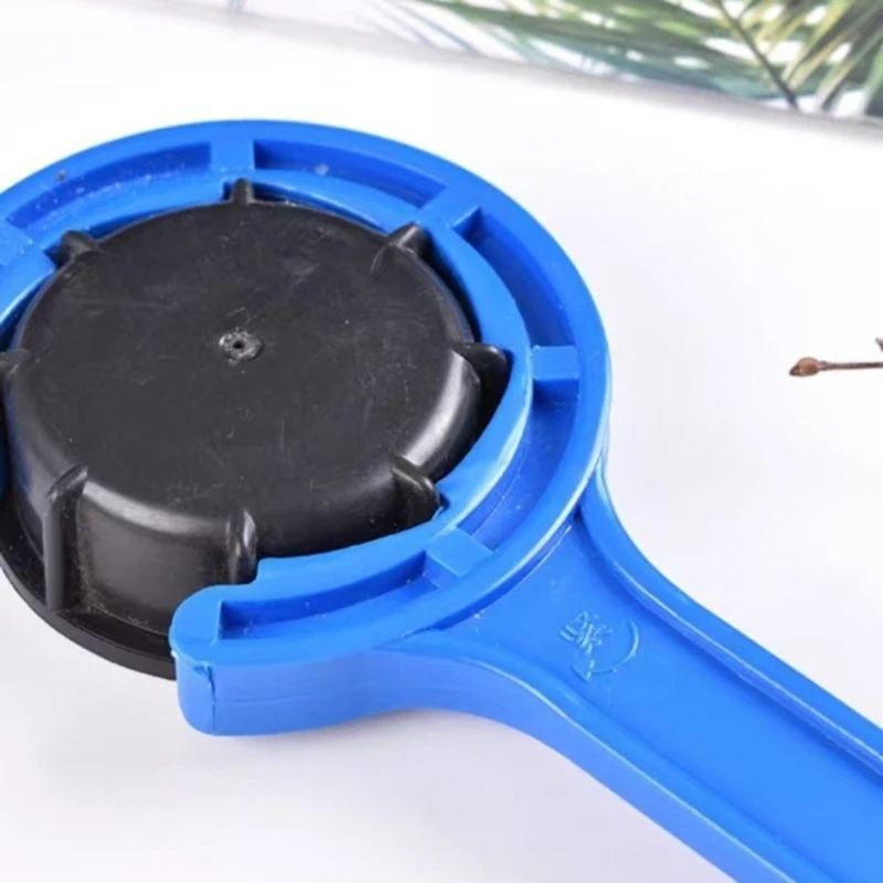  Multiple Size Plastic Container Tool Featuring Against Slip Grip 22.5cm Length D