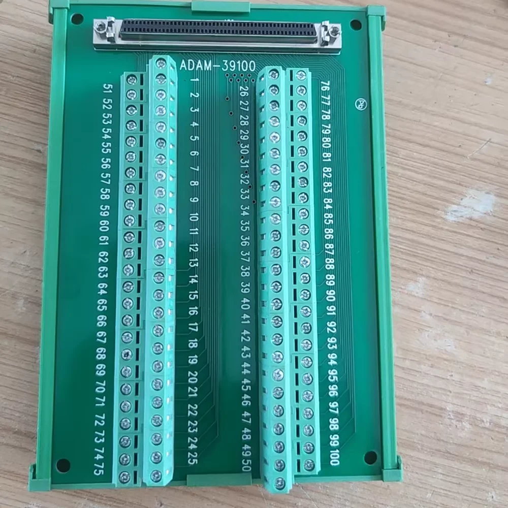 

Для Advantech 4-осевая клеммная плата, плата управления ввода-вывода, клеммная плата, гнездовая плата SCSI100 ADAM-39100