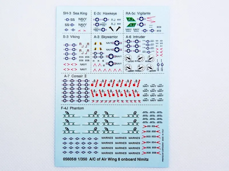 トランペッター 05605 1/350 スケール USS CVN-68 CVN68 ニミッツ 1975 航空母艦 軍用組み立てプラスチック玩具モデル構築キット