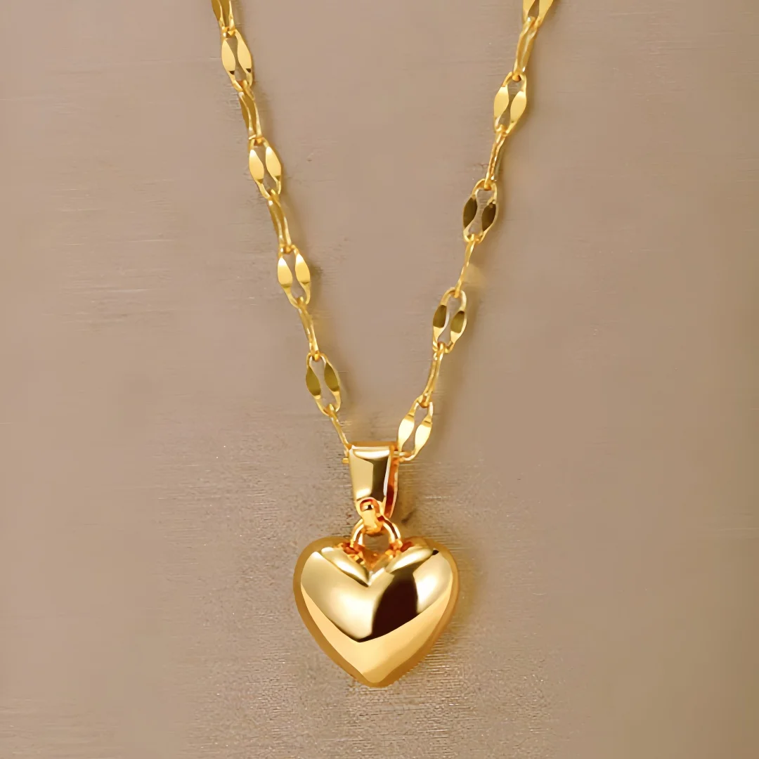 

2025 New 20pcs Stainless Steel Love Heart Necklace For Women Trendy Lip Chain Simple Pendant Necklace Jewelry Gift Wholesalers