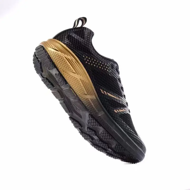 

Couple Sports Shoes Mens Running Shoes Mesh Breathable Thin Shoes Lightweight Shock Absorbing Comfortable