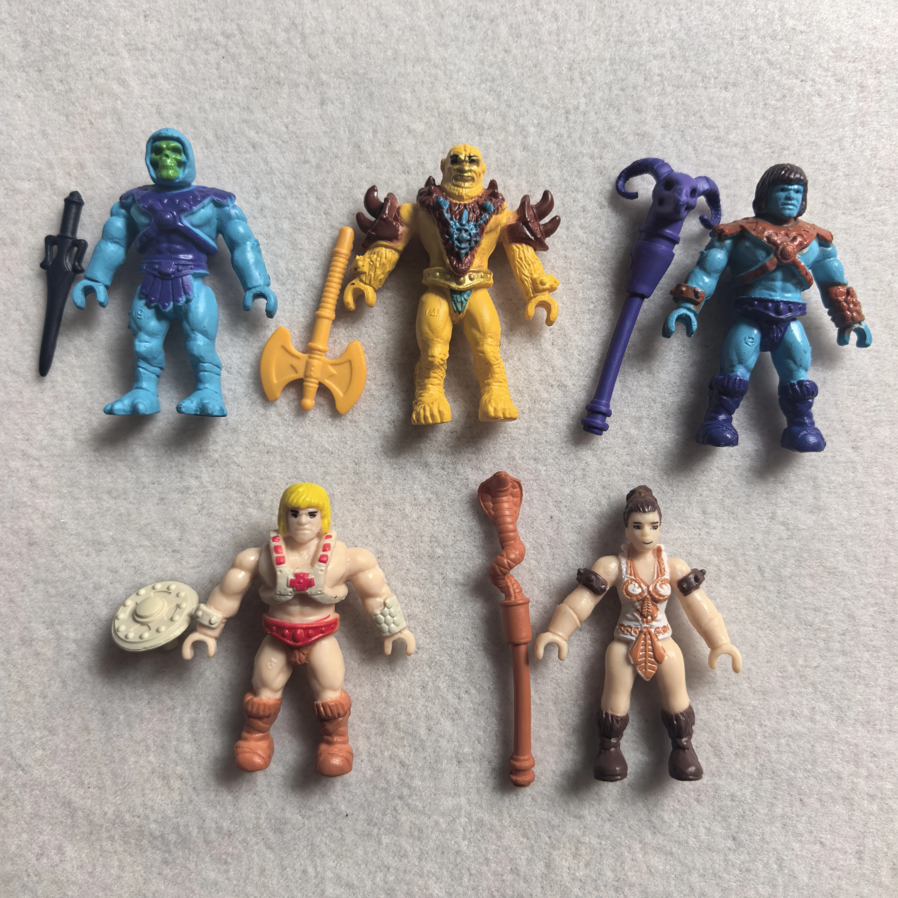 5 peças 6-7cm Construx Motu He-man Sorceress Man At Arm Evil Lyn Skeleton Beast Mini Figura de Ação Avulsa de 2 polegadas