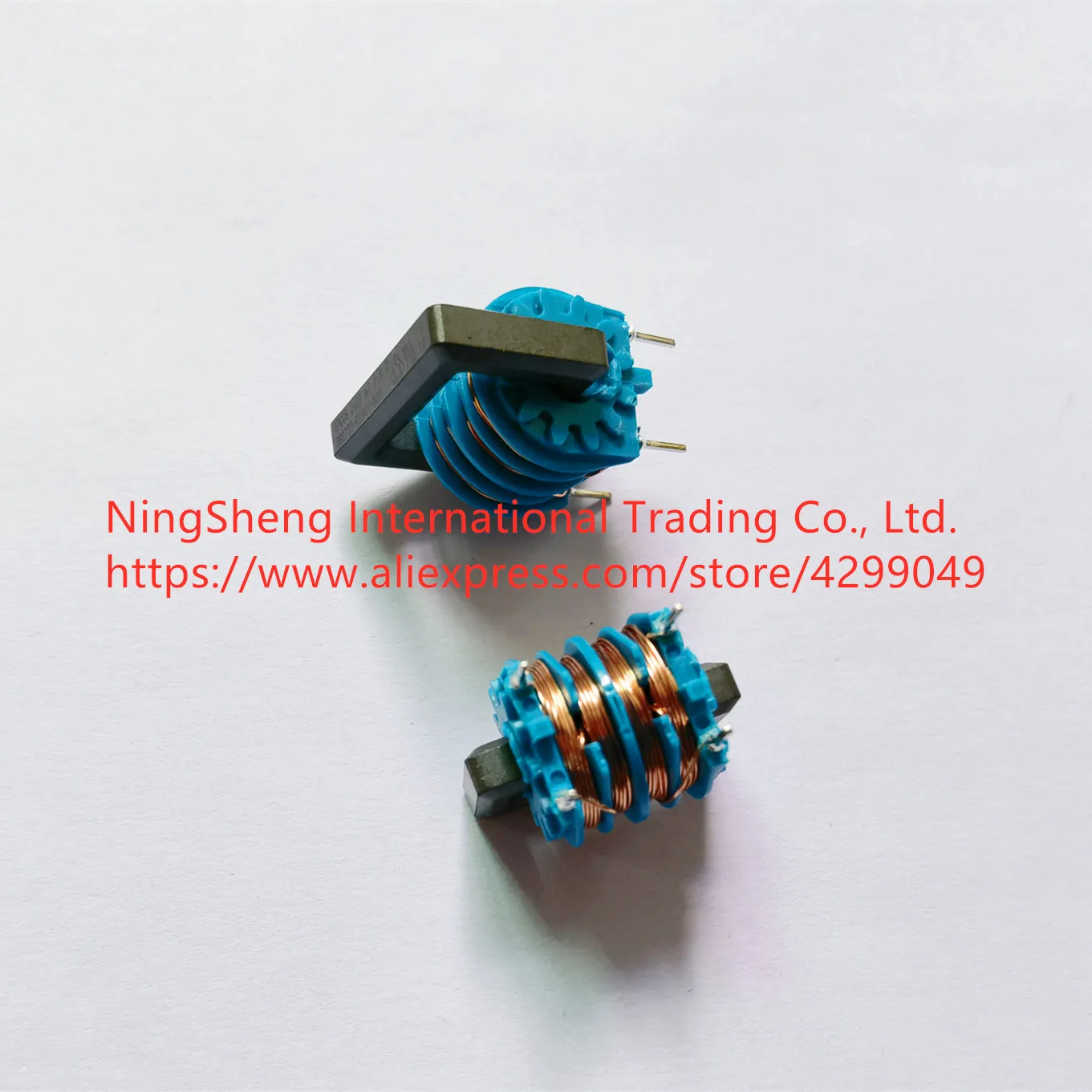 Original new 100% import B82732-R2901-B30 common mode inductor 2 X 27mH 0.9A