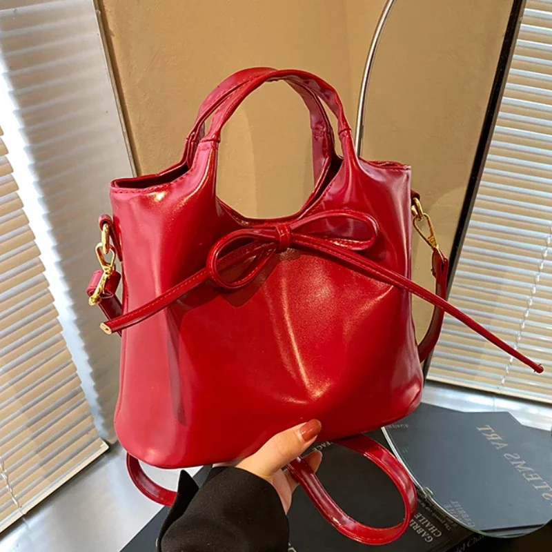 

Valentine's Day Bow Bucket Bag for Women 2025 New Commuter Single Shoulder Crossbody Bag for Work Bolsa Crossbody Mujer