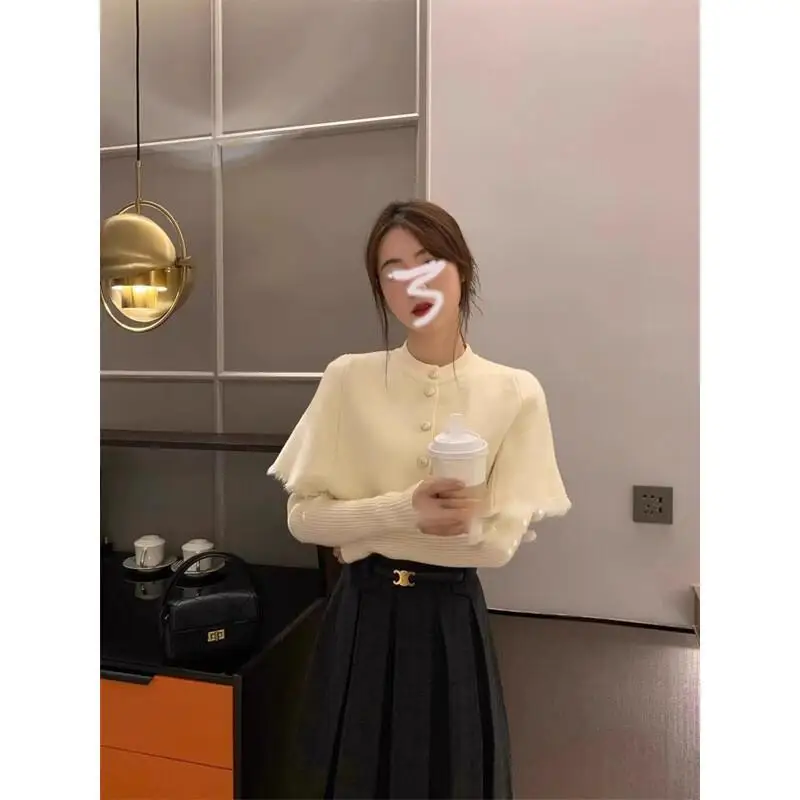 

Designed sweater layered two-piece set niche autumn and winter 2025 new women's bottoming shirt fashionable and fashionable
