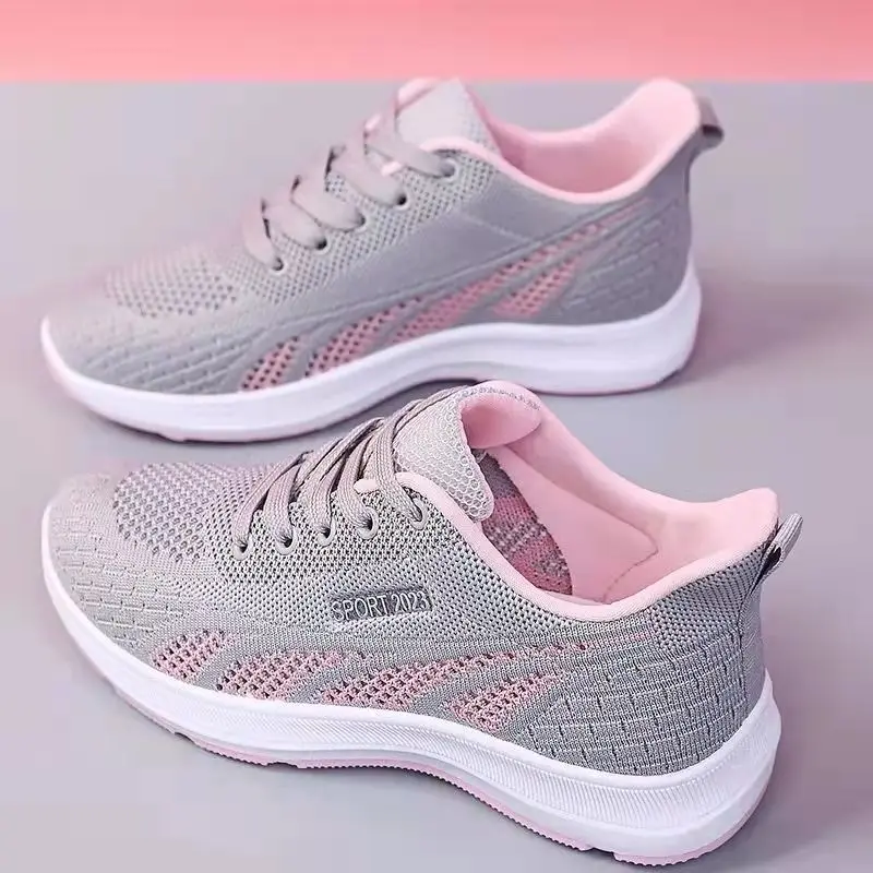 Summer New Woman Sports Shoes Fashion Breathable Mesh Vulcanized Shoes Women Flat Casual Shoes Outdoor Lace Up Training Shoes