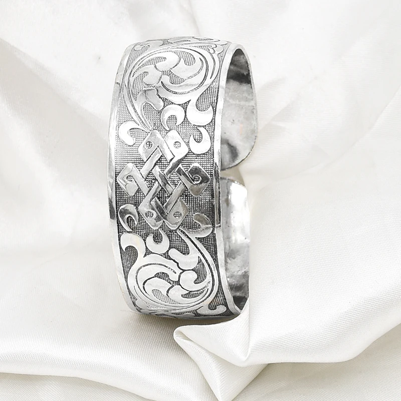 Women Cuff Bracelet Tibetan Silver Fashion Carving Vintage Boho Ethnic Bracelet Exaggerated Wide Bohemian Bracelets Female