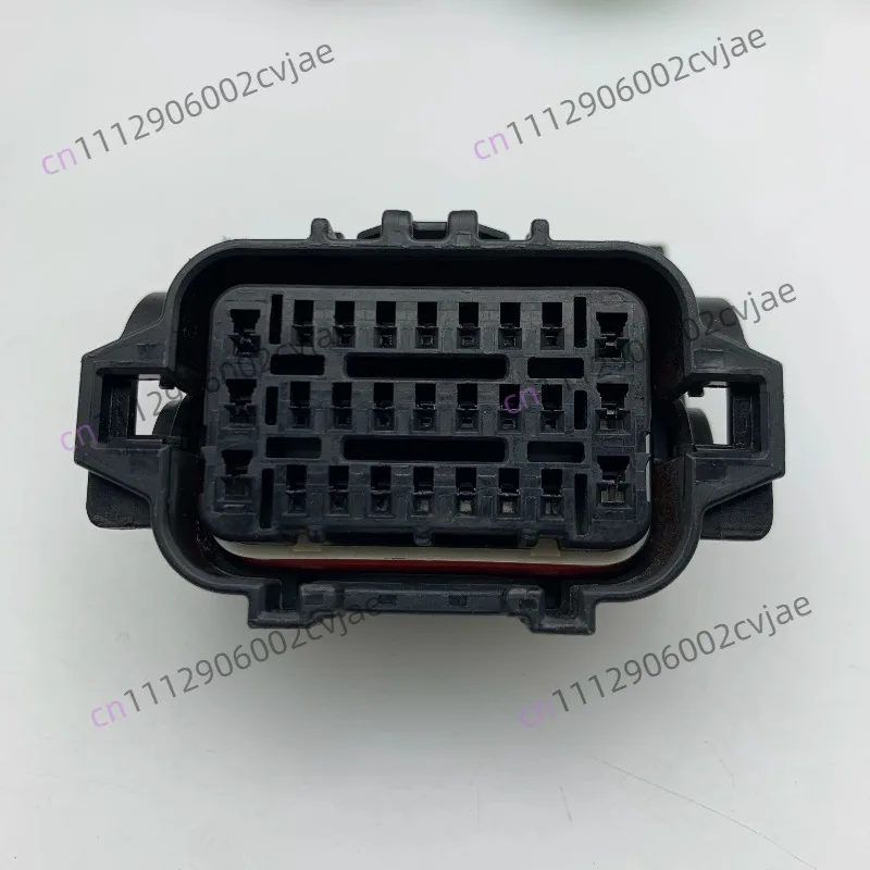 MG656891-5 Original Automotive Connector Housing, Auto Wiring Harness Plug Shell